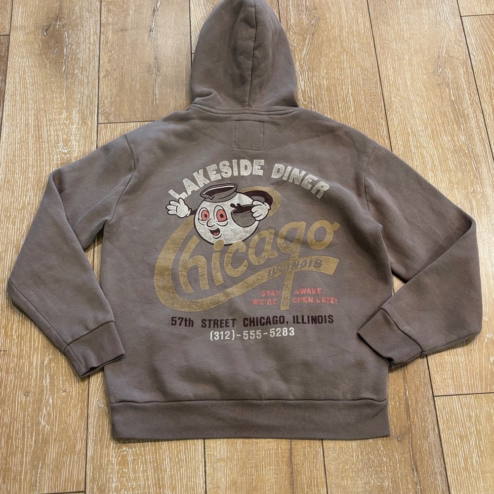 Hollister Chicago Lakeside Diner Graphic Hoodie Brown Taupe Relaxed Fit Small